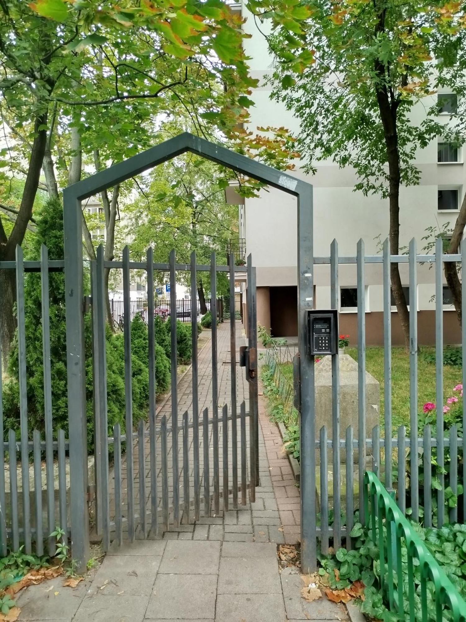 Lovely Downtown Studio At Most Lively Hoza Street, Discover Warsaw On Foot Ngoại thất bức ảnh
